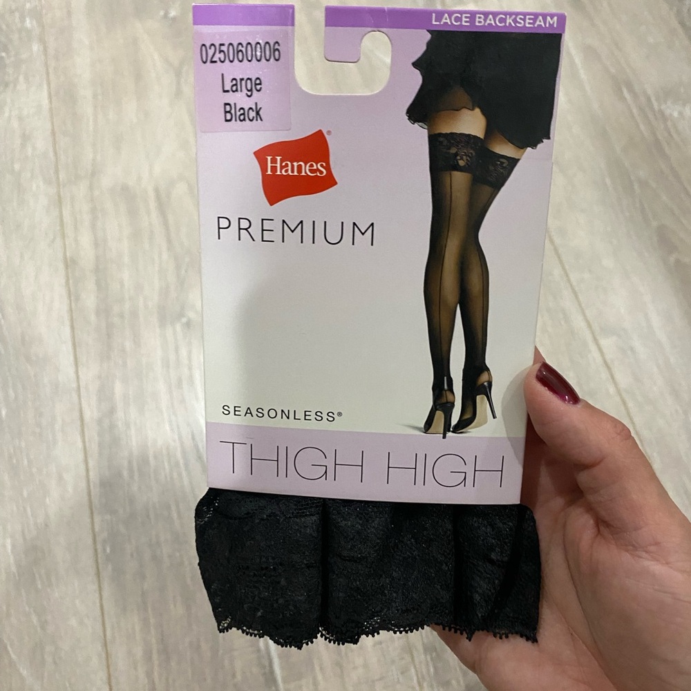 Hanes Premium Thigh High Lace Backseam Stockings, New, Large